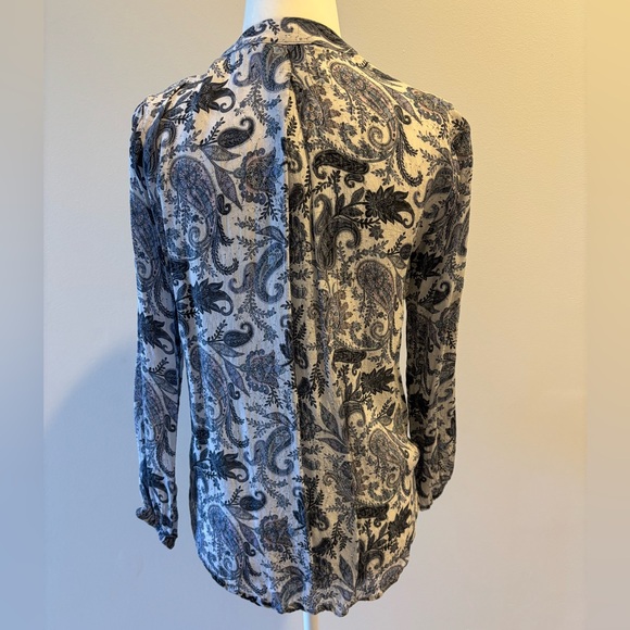 APNY Inky Paisley Print Crossover Top With Tassel - Picture 8 of 14